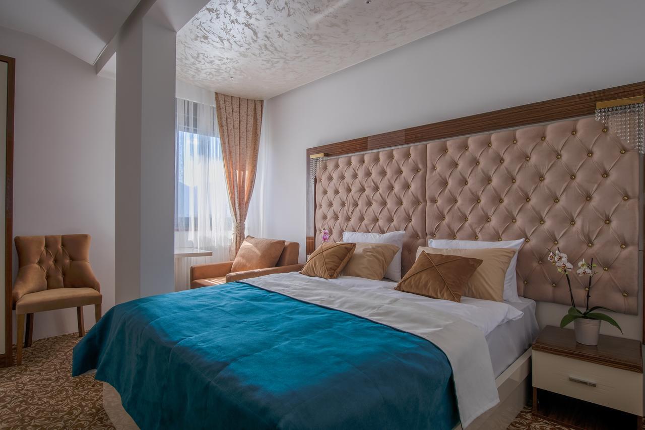 New Hotel อิลิดชา ภายนอก รูปภาพ