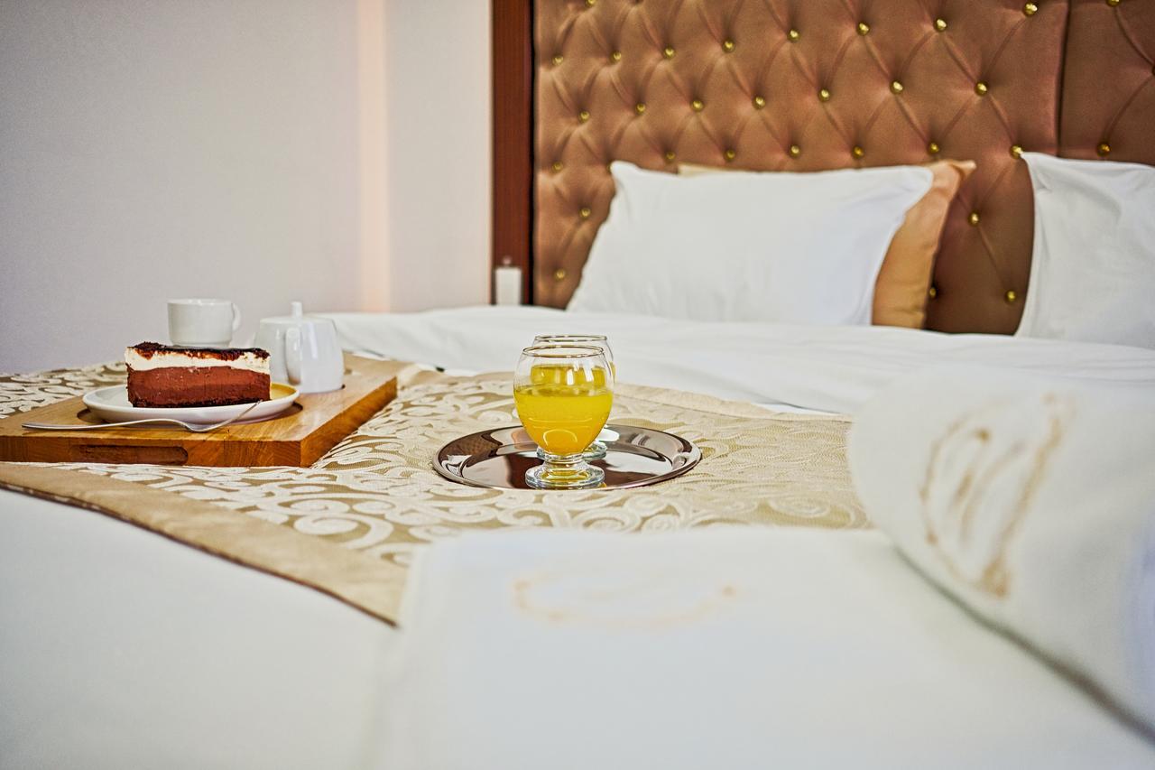 New Hotel อิลิดชา ภายนอก รูปภาพ