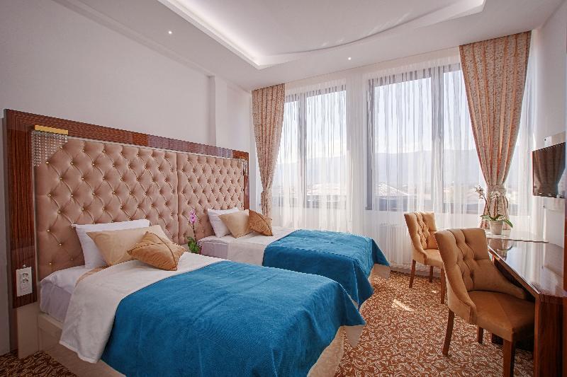 New Hotel อิลิดชา ภายนอก รูปภาพ