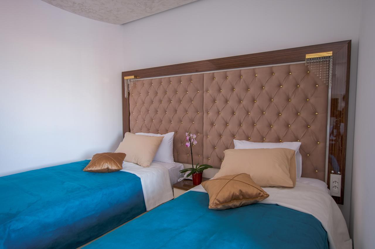 New Hotel อิลิดชา ภายนอก รูปภาพ