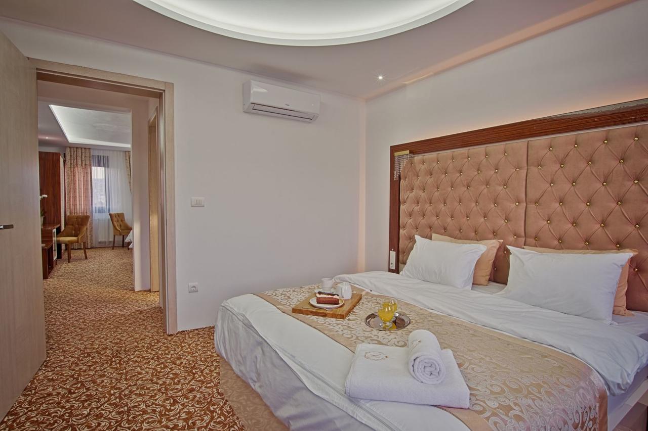 New Hotel อิลิดชา ภายนอก รูปภาพ