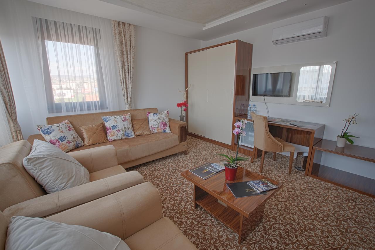 New Hotel อิลิดชา ภายนอก รูปภาพ