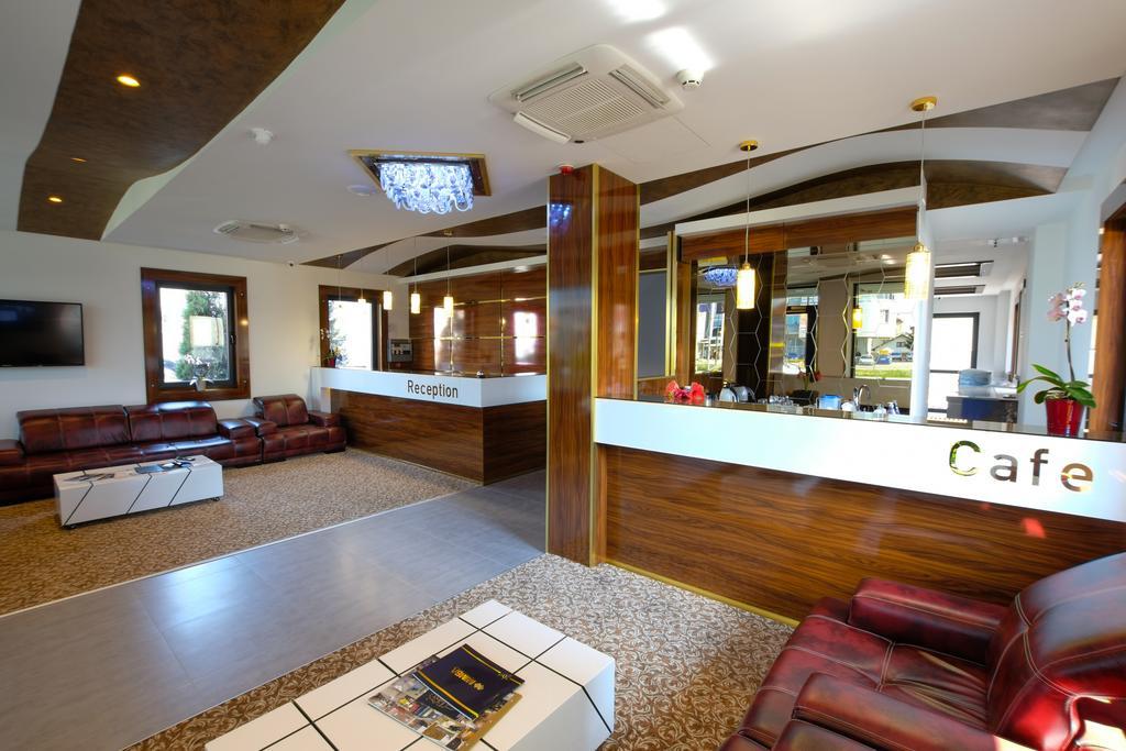 New Hotel อิลิดชา ภายนอก รูปภาพ