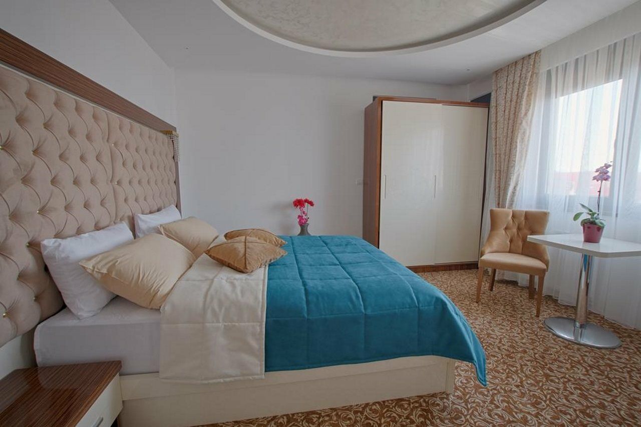 New Hotel อิลิดชา ภายนอก รูปภาพ